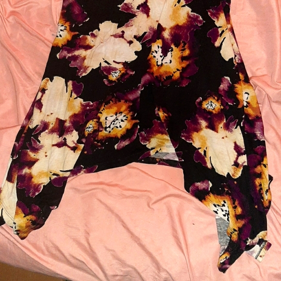 blouse - Picture 3 of 4